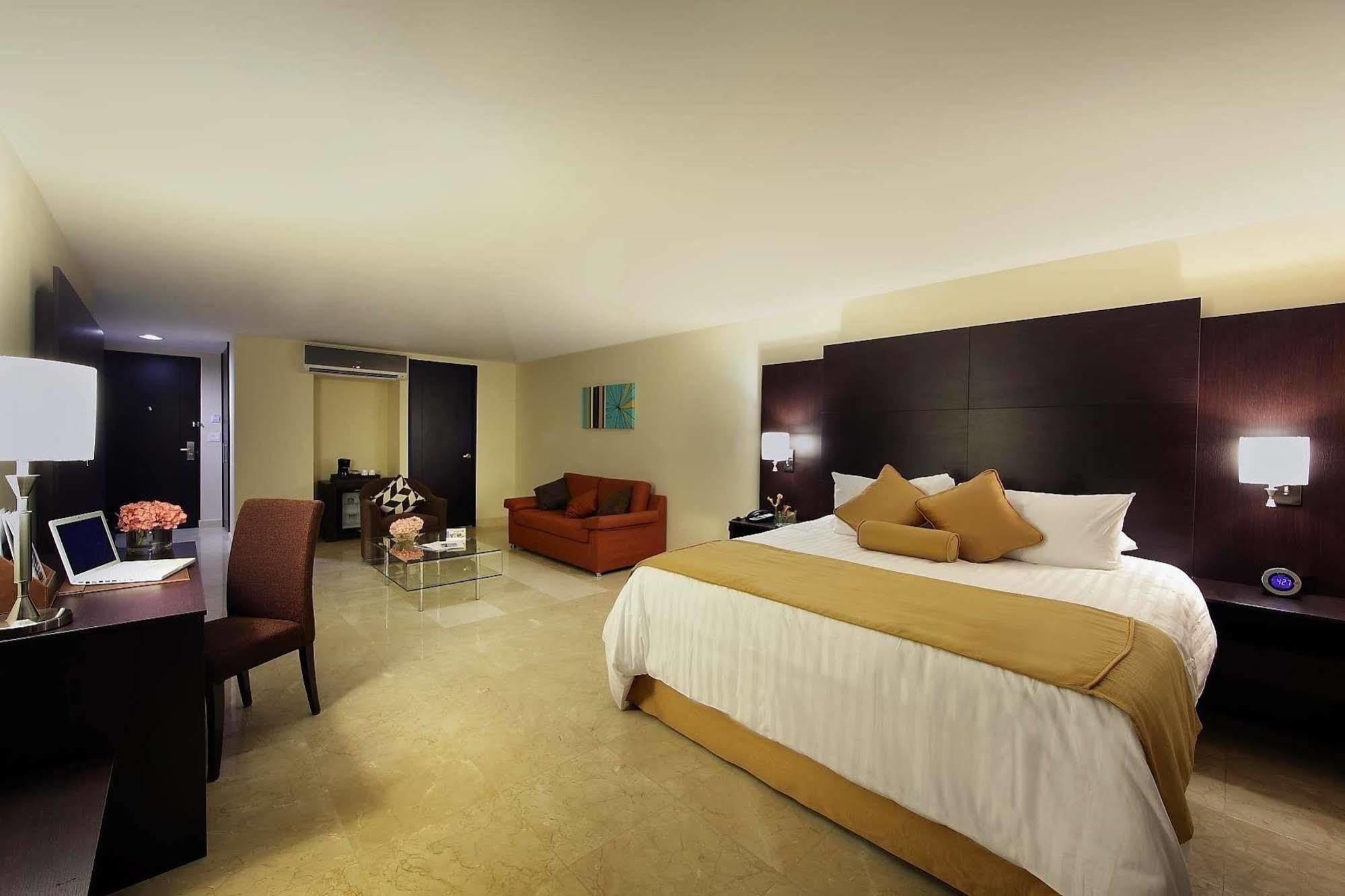 Wyndham Garden Cidade do Panamá Exterior foto